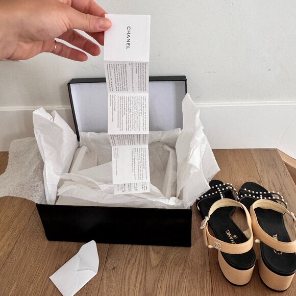 CHANEL lightly worn lambskin slingback block heels WITH BOX! - Picture 1 of 15